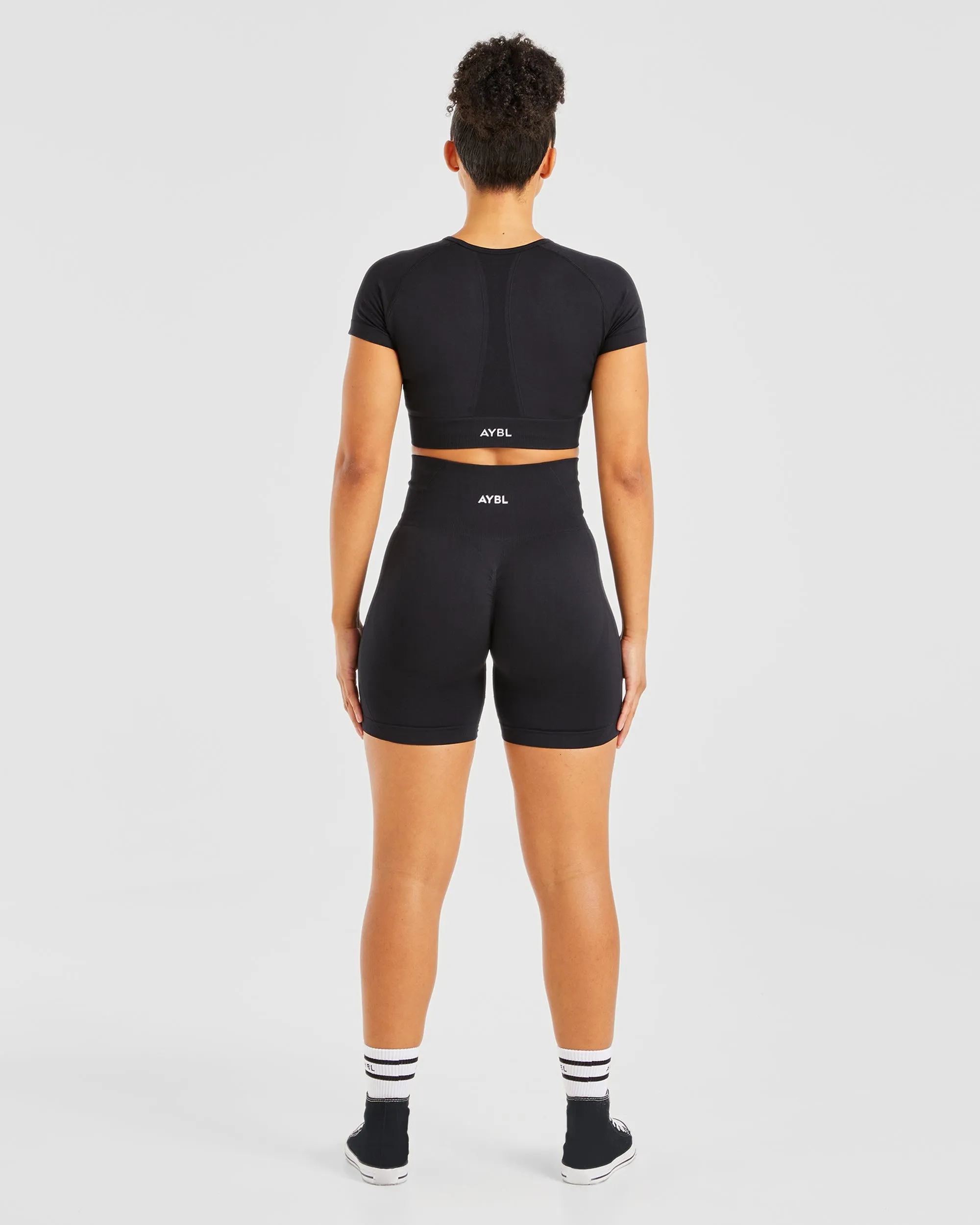 Empower Seamless Cycling Shorts - Black